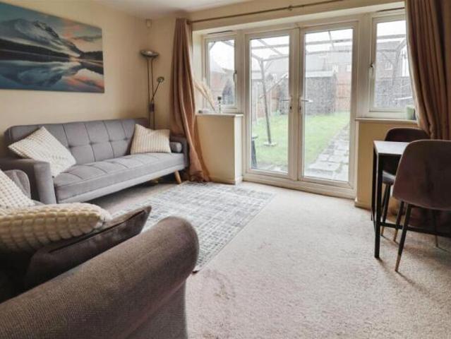 Townhouse for sale in Burslem, Stoke-on-Trent