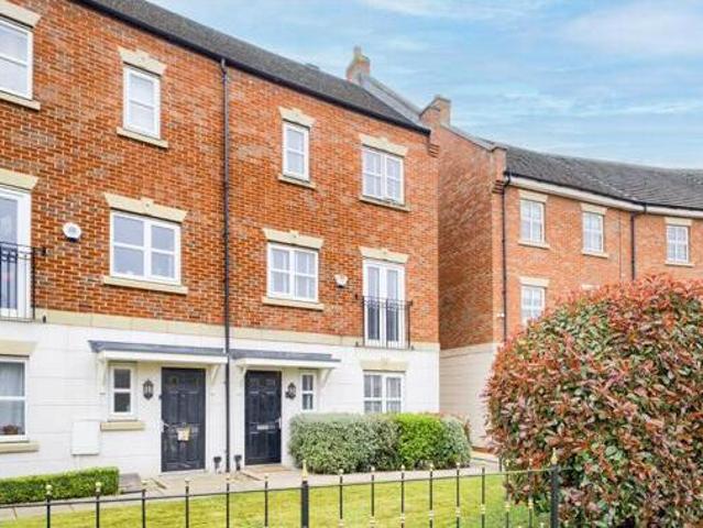 House for sale in Kettlebrook, Staffordshire