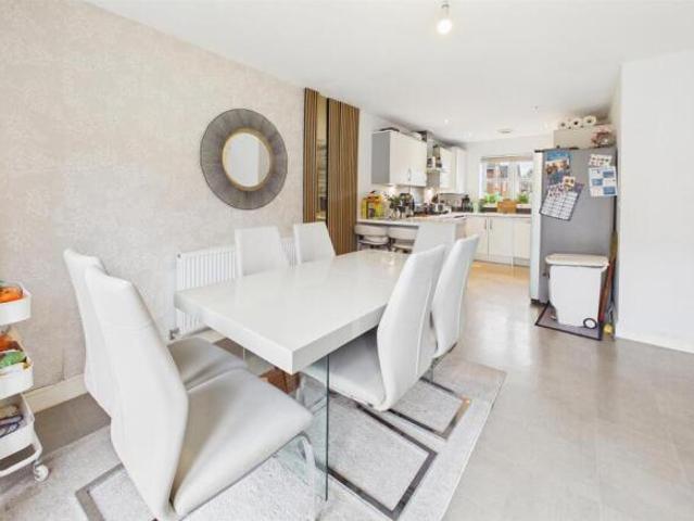 Townhouse for sale in Binley, West Midlands