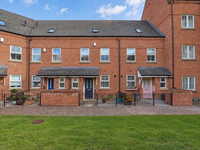 Townhouse for sale in Ermine West, Lincoln