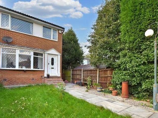House for sale in Lyons, Greater London
