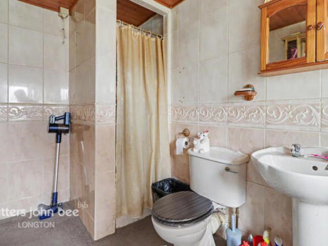 Townhouse for sale in Newstead, Longton