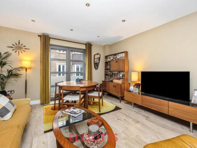 Townhouse for sale in Round Hill, Brighton & Hove