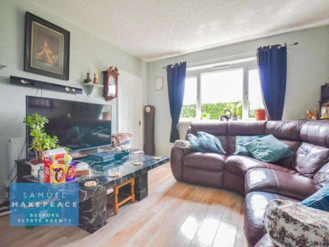 Townhouse for sale in Stoke, Stoke-on-Trent