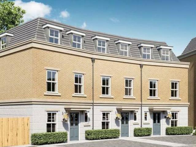 House for rent in Surrey