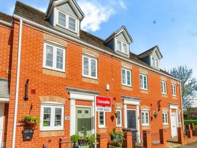 House for sale in Wednesfield, West Midlands