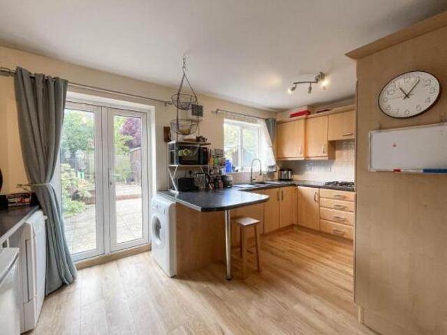 Townhouse for sale in Cross In Hand, East Sussex