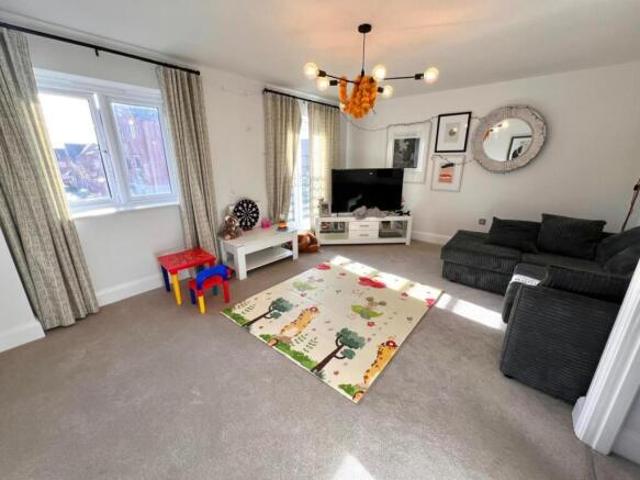 Townhouse for sale in Upton