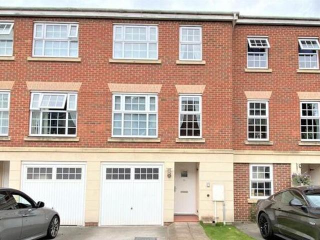 House for sale in Costhorpe, East Midlands