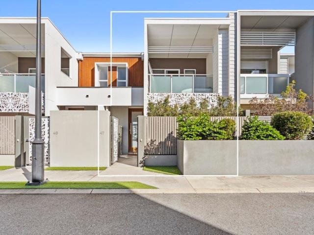 Townhouse for sale in Fernbrook, Queensland