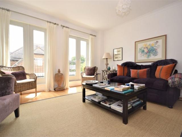 House for rent in Arundel, Clapham
