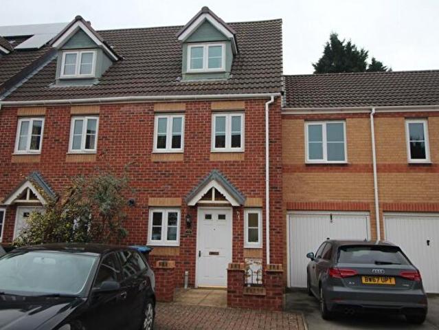 Apartment for rent in Ball Hill, West Midlands