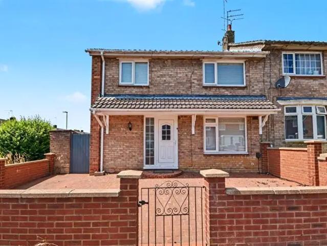 Apartment for rent in Corby