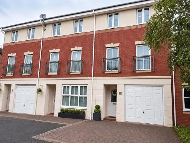 Apartment for rent in Llanharan, Bryncae