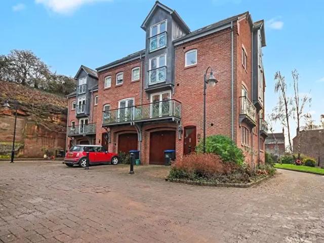 Apartment for rent in Milverton, Green Close