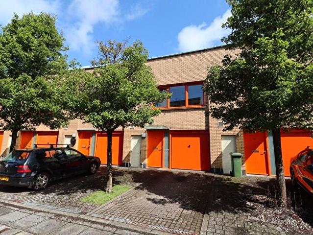 Apartment for rent in Hutchesontown, Gorbals