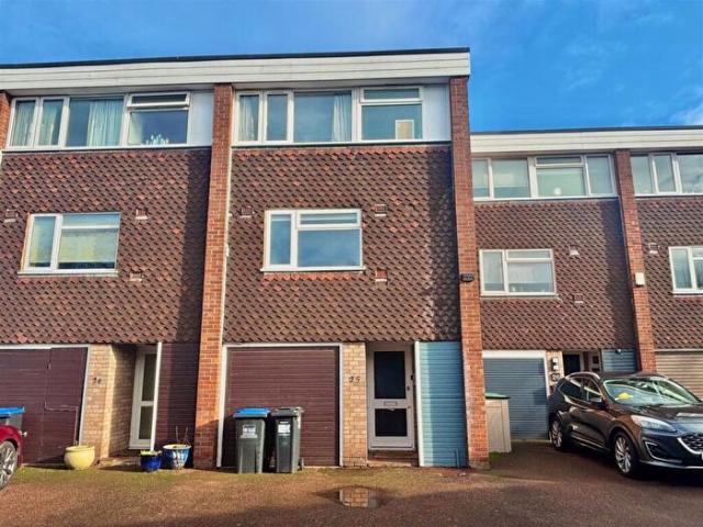Apartment for rent in Milverton, Green Close