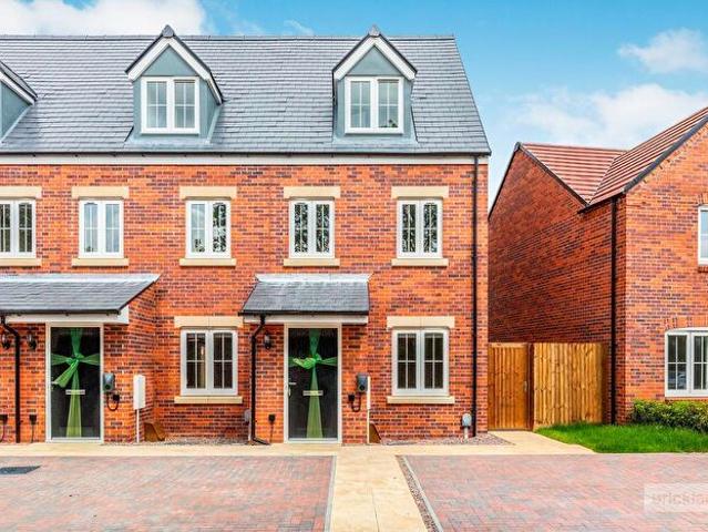 Apartment for rent in Woodland Valley, Rothwell