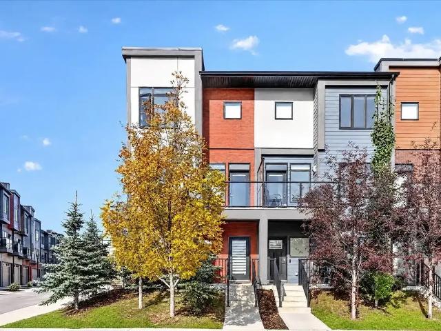 Townhouse for rent in Greenwood/Greenbriar, Calgary