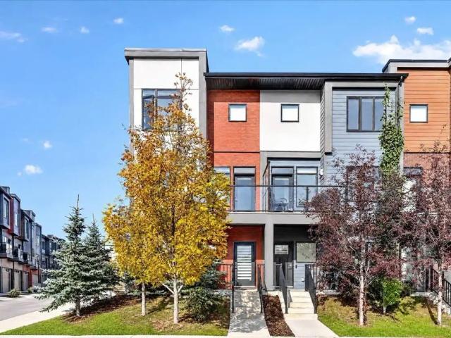 Townhouse for rent in Greenwood/Greenbriar, Calgary