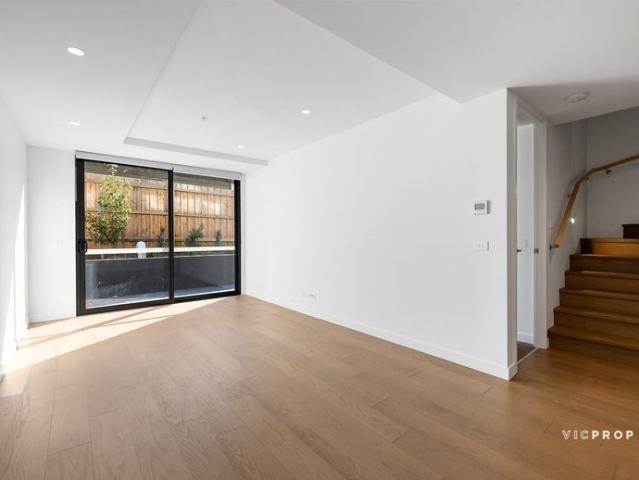 Townhouse for rent in Camerons Creek, Victoria