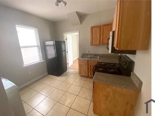 Townhouse for rent in New Orleans