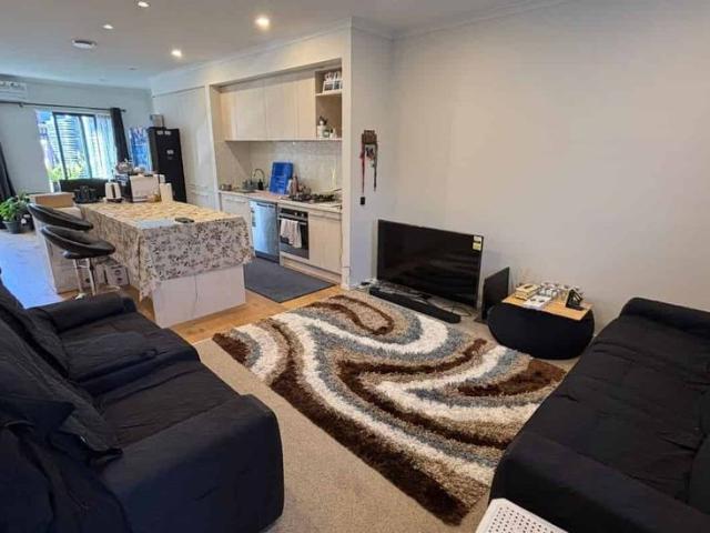 Townhouse for rent in Manurewa