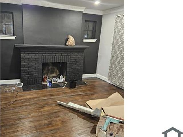 Townhouse for rent in Detroit