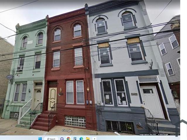 Townhouse for rent in Philadelphia