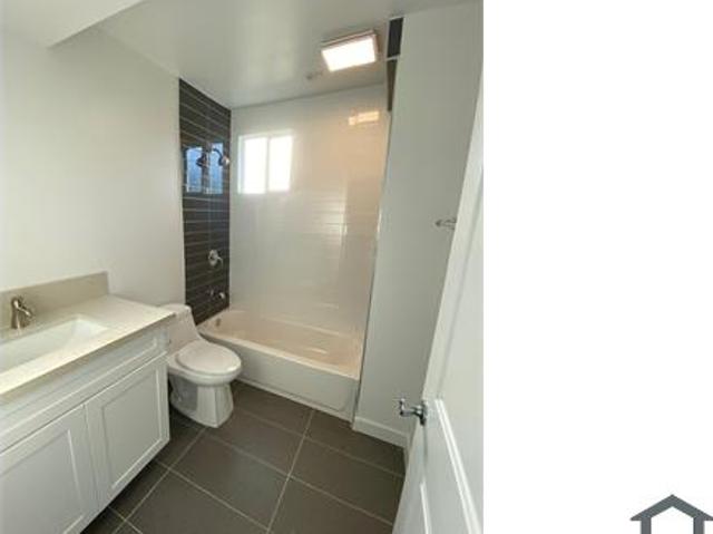 Townhouse for rent in Los Angeles