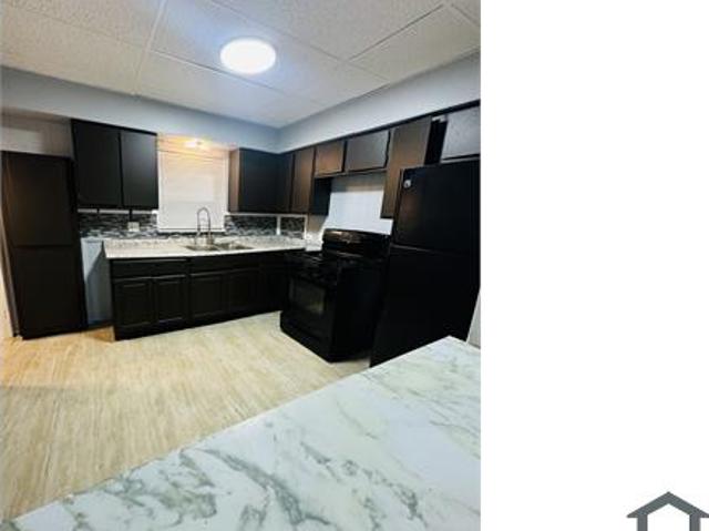 Townhouse for rent in Detroit