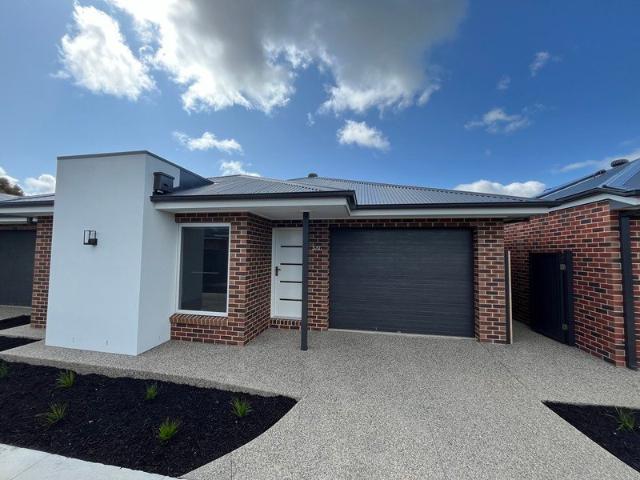 Apartment for rent in Kialla, Victoria