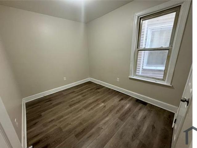 Townhouse for rent in East Orange