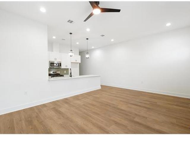 Townhouse for rent in Houston