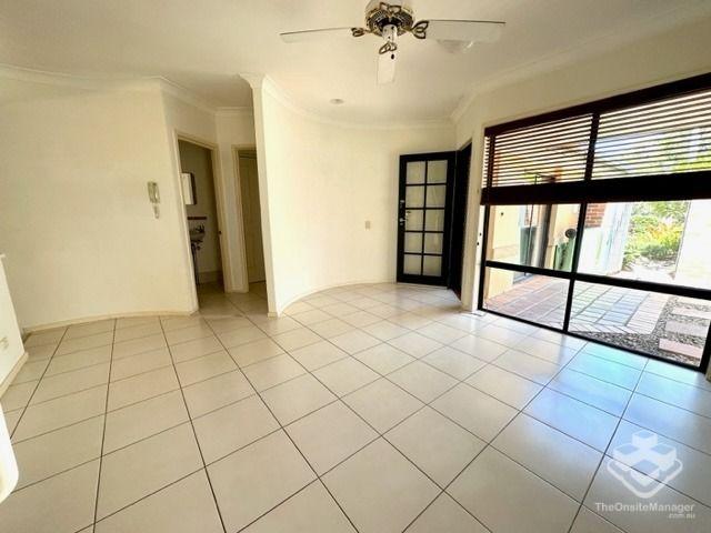 Townhouse for rent in Fernbrook, Queensland