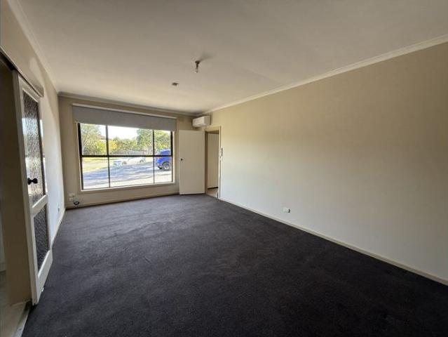 Townhouse for rent in Camerons Creek, Victoria