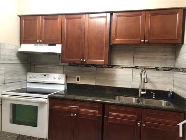 Townhouse for rent in New Orleans