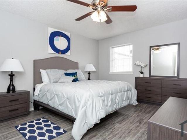 Townhouse for rent in Dallas