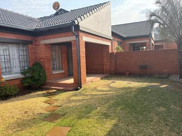 Townhouse for rent in Pretoria East, Pretoria