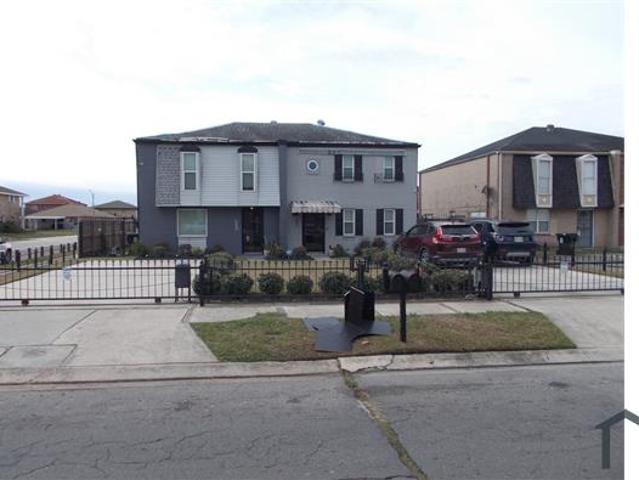 Townhouse for rent in New Orleans