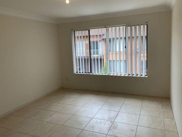 Townhouse for rent in Sydney, New South Wales