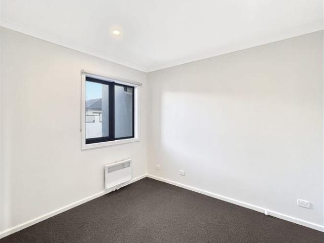 Townhouse for rent in Camerons Creek, Victoria