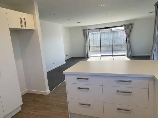 Townhouse for rent in Hampstead, Ashburton