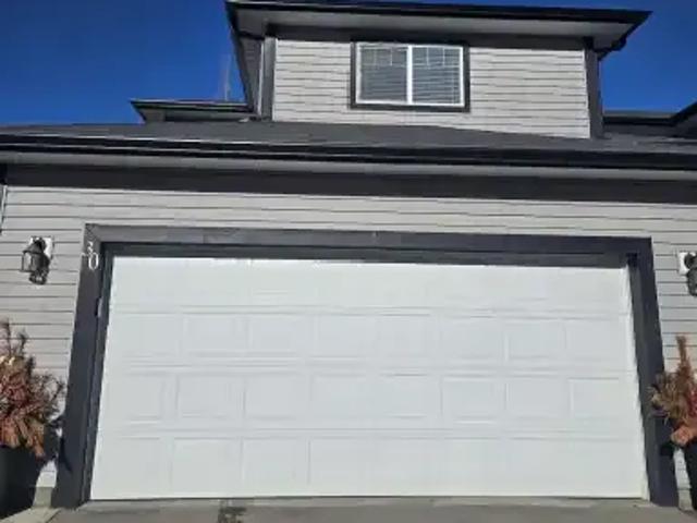 Townhouse for rent in Airdrie, Alberta