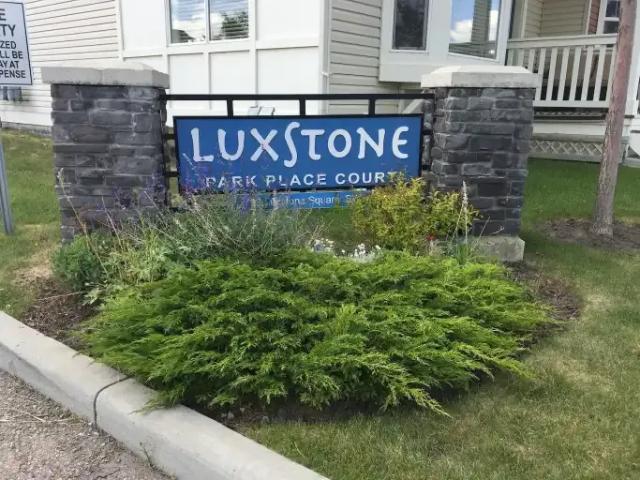 Townhouse for rent in Airdrie, Alberta