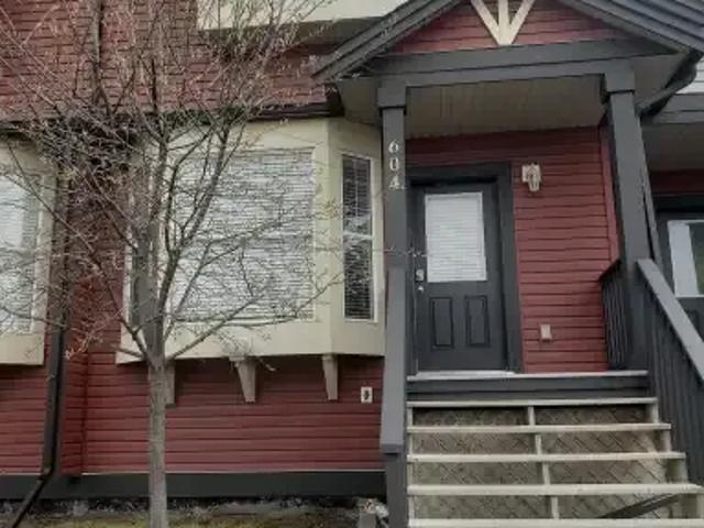 Townhouse for rent in Airdrie, Alberta