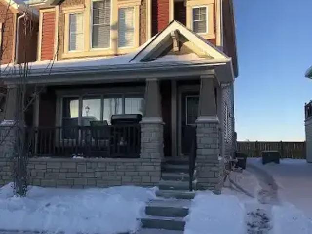 Townhouse for rent in Airdrie, Alberta