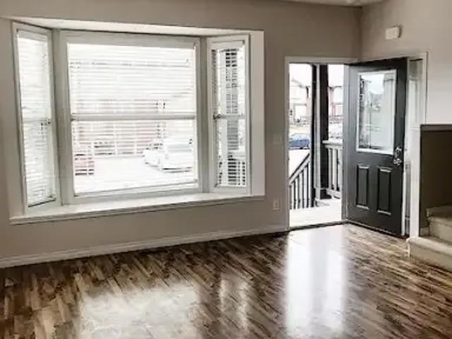 Townhouse for rent in Airdrie, Alberta