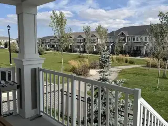 Townhouse for rent in Airdrie, Alberta
