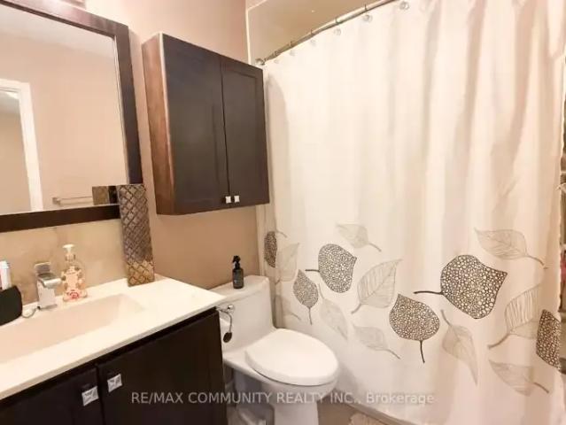 Townhouse for rent in Durham, Ontario